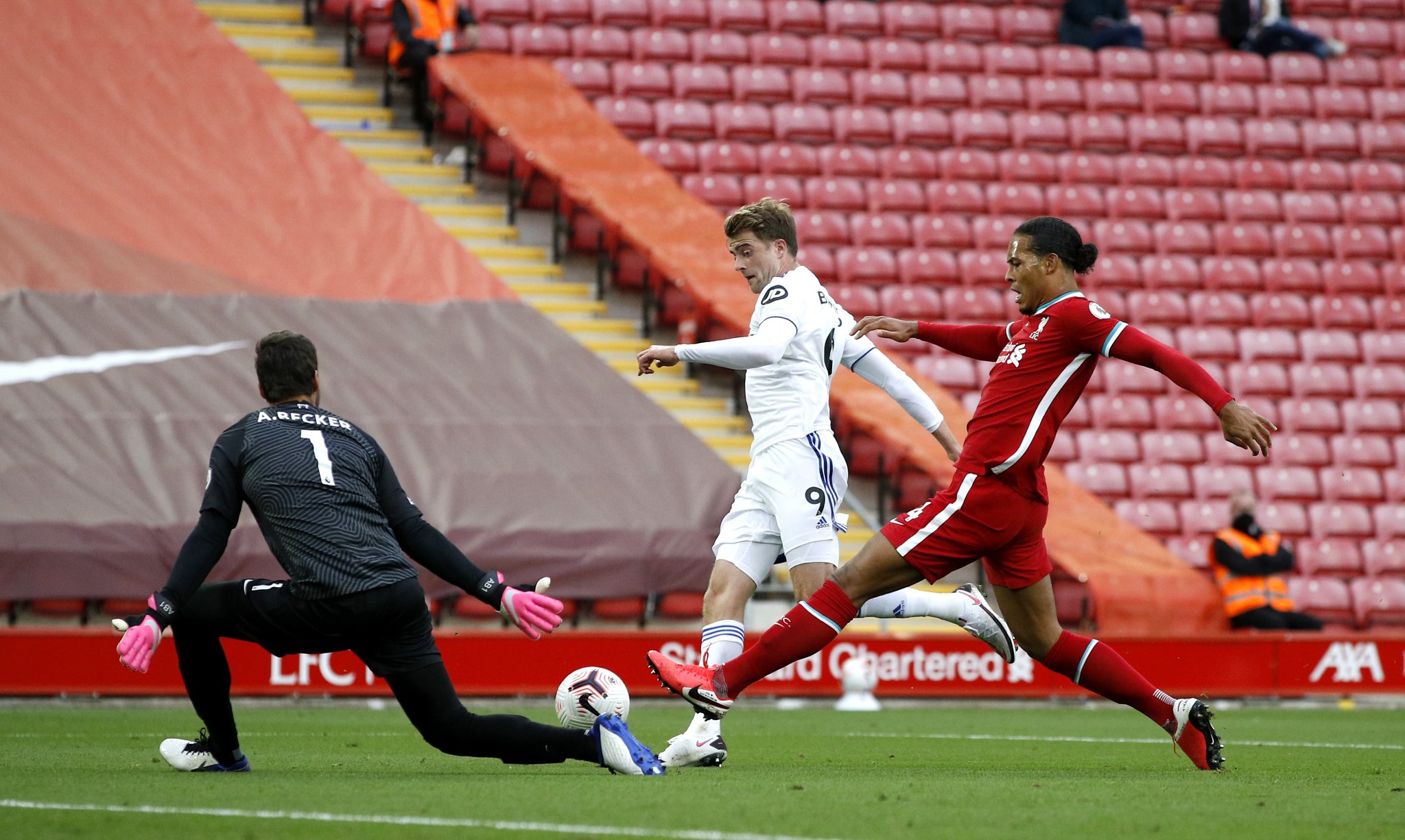 尽管莫顿将 尽管莫顿将